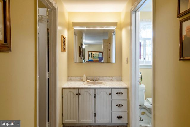 3 ESTATES DR, Reading, PA 19606