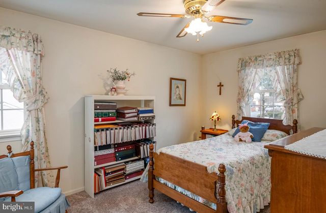 3 ESTATES DR, Reading, PA 19606