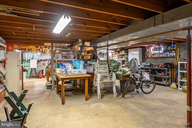 3 ESTATES DR, Reading, PA 19606