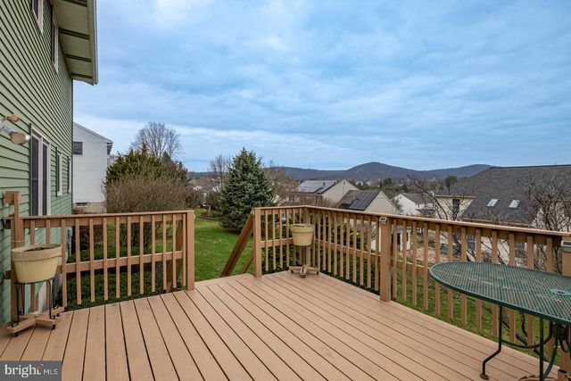 3 ESTATES DR, Reading, PA 19606