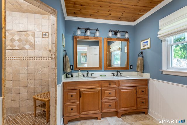 39 Hard Hill Road, Woodbury, CT 06798
