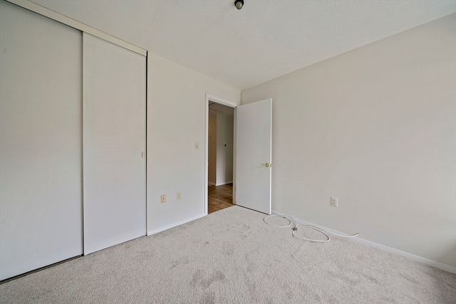 47 Rosewood Dr 47, Stoughton, MA 02072