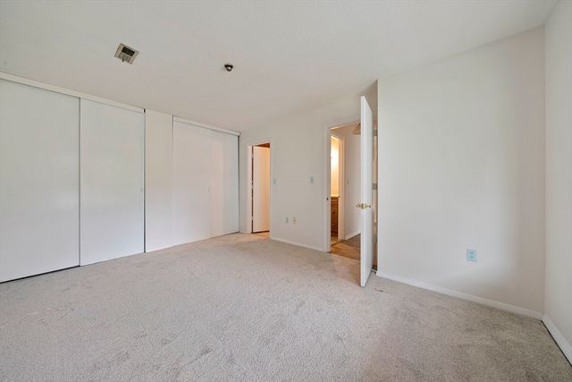 47 Rosewood Dr 47, Stoughton, MA 02072