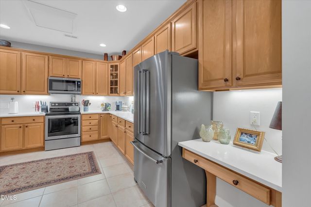 231 Baines Court 17 D, Cary, NC 27511