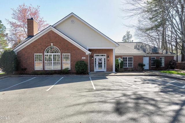231 Baines Court 17 D, Cary, NC 27511