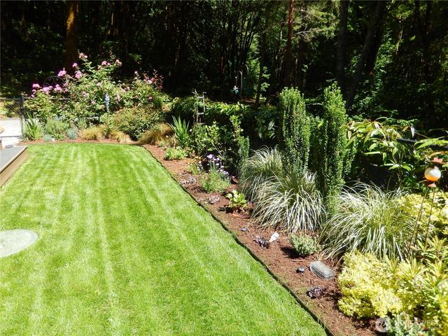 4929 Black Lake Boulevard SW, Olympia, WA 98502