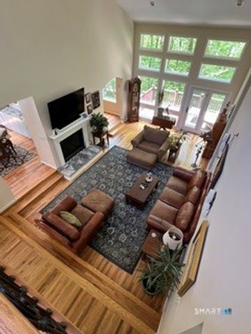 72 Pinnacle Road, Ellington, CT 06029