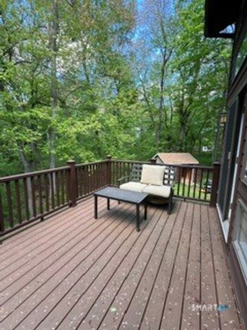 72 Pinnacle Road, Ellington, CT 06029