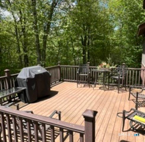 72 Pinnacle Road, Ellington, CT 06029