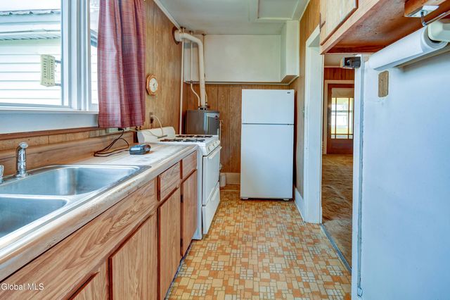 822 Old Trail Road, Mohawk, NY 12068