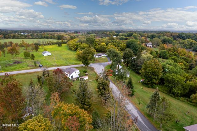 822 Old Trail Road, Mohawk, NY 12068