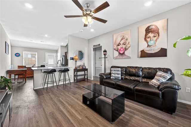 2961 W MacLaren Street, Fayetteville, AR 72704