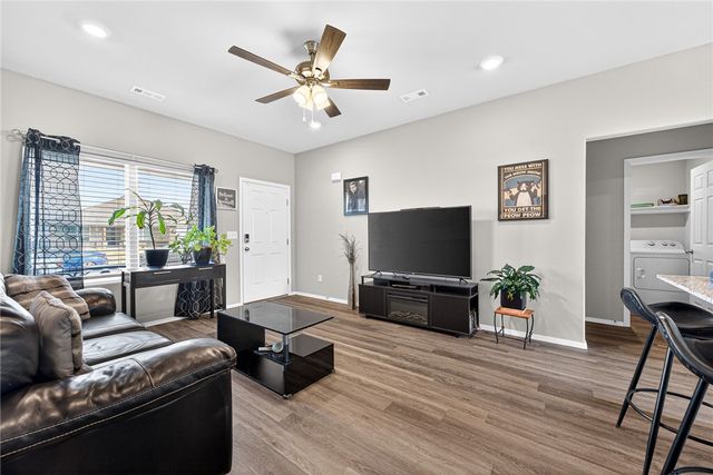 2961 W MacLaren Street, Fayetteville, AR 72704