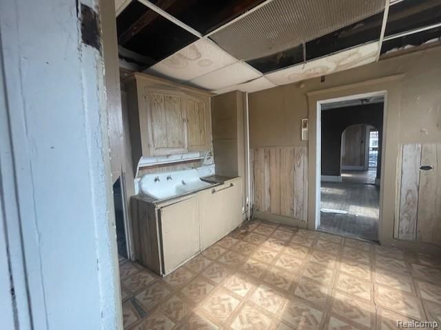 4609 Grandy Street, Detroit, MI 48207