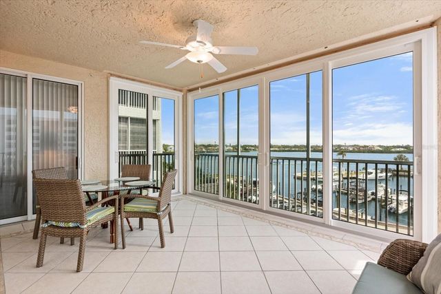 1260 DOLPHIN BAY WAY 404, Sarasota, FL 34242