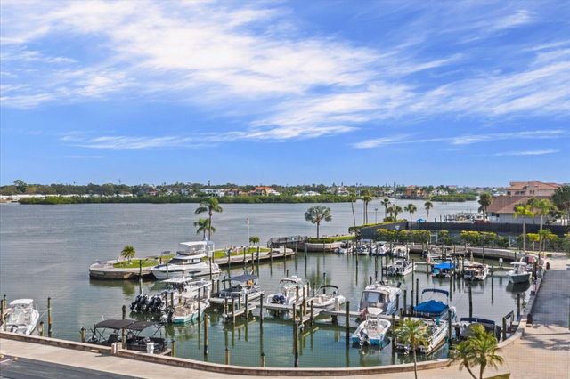 1260 DOLPHIN BAY WAY 404, Sarasota, FL 34242