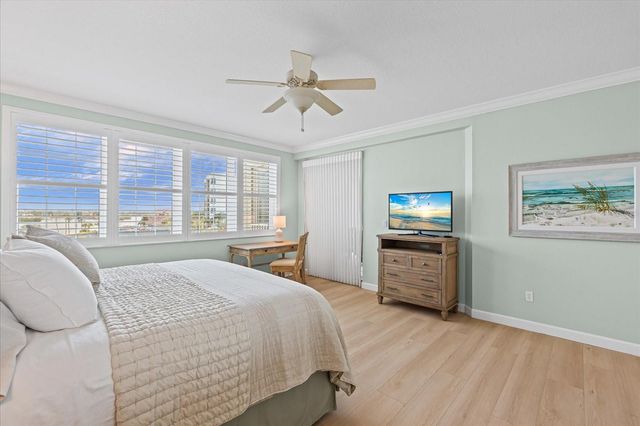 1260 DOLPHIN BAY WAY 404, Sarasota, FL 34242