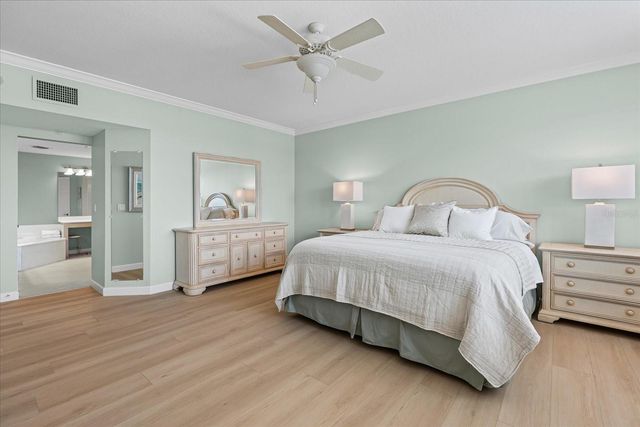 1260 DOLPHIN BAY WAY 404, Sarasota, FL 34242