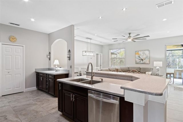 218 TOWHEE ROAD, Winter Haven, FL 33881