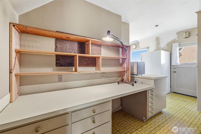 930 16th Street, Bellingham, WA 98225