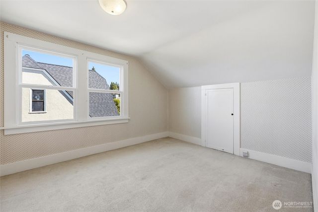 930 16th Street, Bellingham, WA 98225
