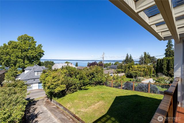 930 16th Street, Bellingham, WA 98225