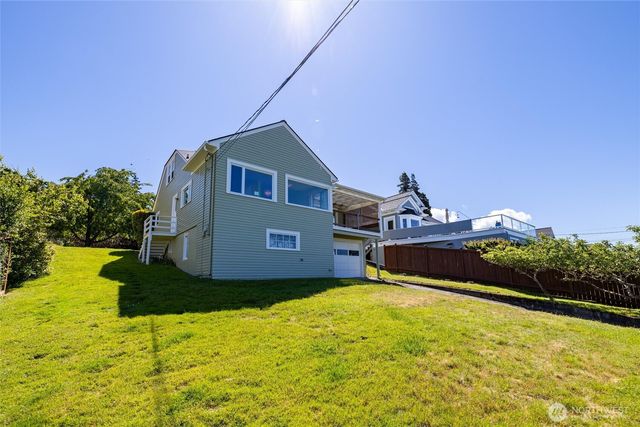 930 16th Street, Bellingham, WA 98225