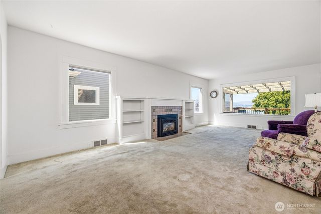 930 16th Street, Bellingham, WA 98225
