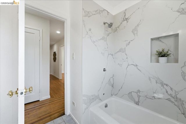 2721 Hidden Ln, Hayward, CA 94541