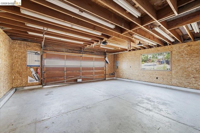 2721 Hidden Ln, Hayward, CA 94541