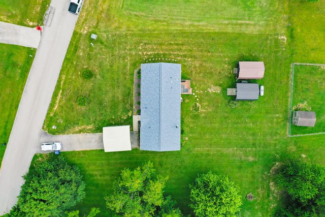 323 Sunny Brook Circle, London, KY 40744
