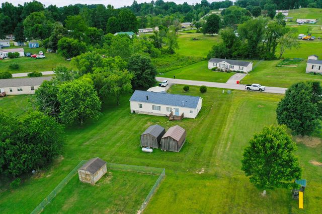323 Sunny Brook Circle, London, KY 40744