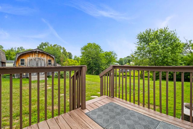 323 Sunny Brook Circle, London, KY 40744