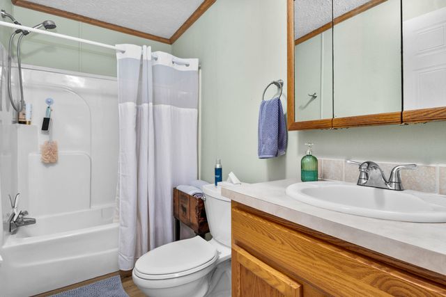 323 Sunny Brook Circle, London, KY 40744