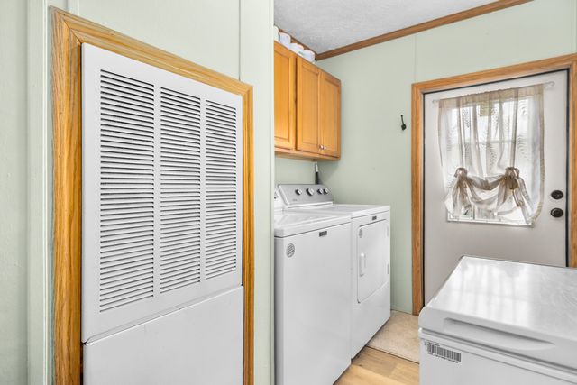 323 Sunny Brook Circle, London, KY 40744