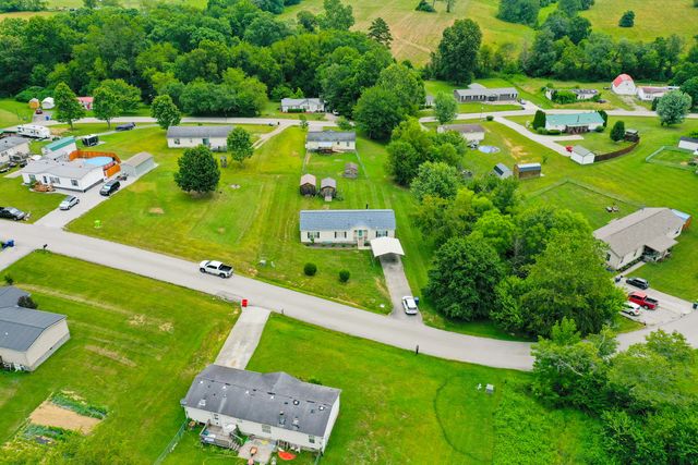 323 Sunny Brook Circle, London, KY 40744