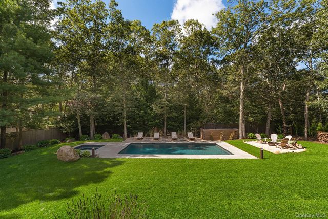 34 Harbor Boulevard, East Hampton, NY 11937