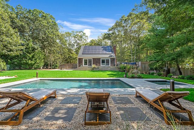 34 Harbor Boulevard, East Hampton, NY 11937