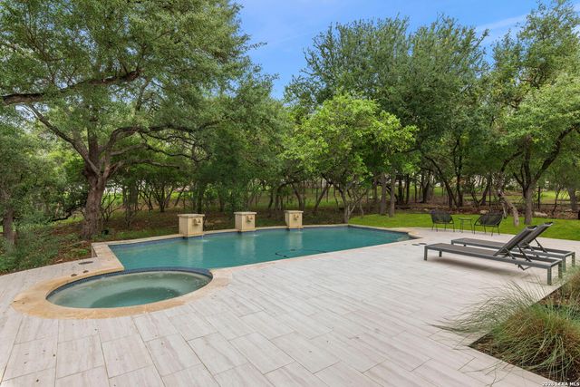 9835 Midsomer Pl, San Antonio, TX 78255