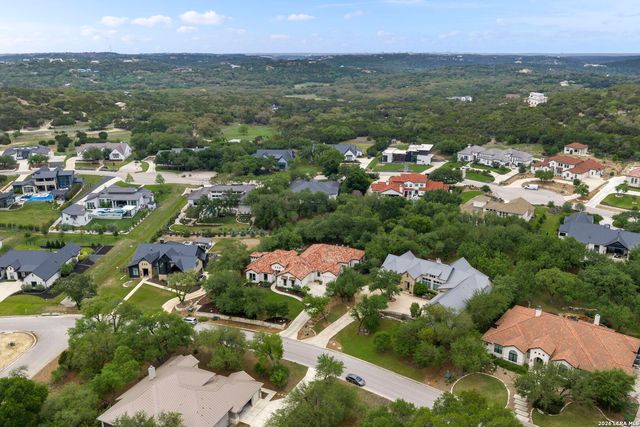 9835 Midsomer Pl, San Antonio, TX 78255