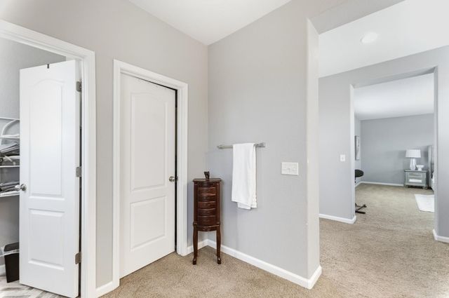 337 Scrub Oak Dr, Lathrop, CA 95330