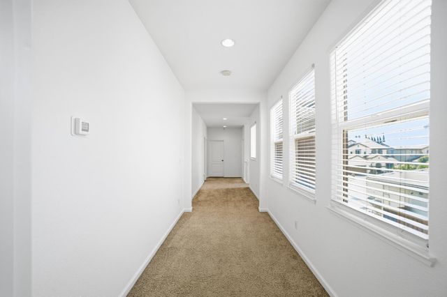337 Scrub Oak Dr, Lathrop, CA 95330