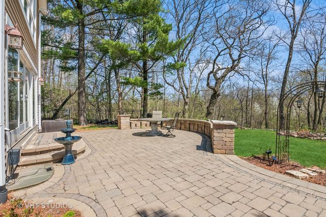 2S283 Route 59, Warrenville, IL 60555