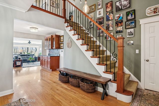 2S283 Route 59, Warrenville, IL 60555