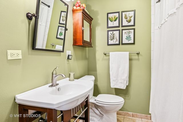 2S283 Route 59, Warrenville, IL 60555