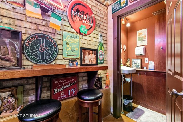 2S283 Route 59, Warrenville, IL 60555