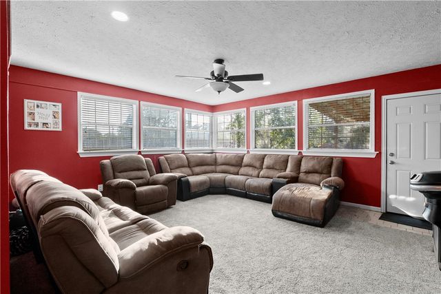 402 June Street, Bryan, TX 77802