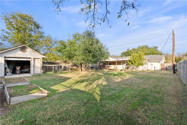 402 June Street, Bryan, TX 77802