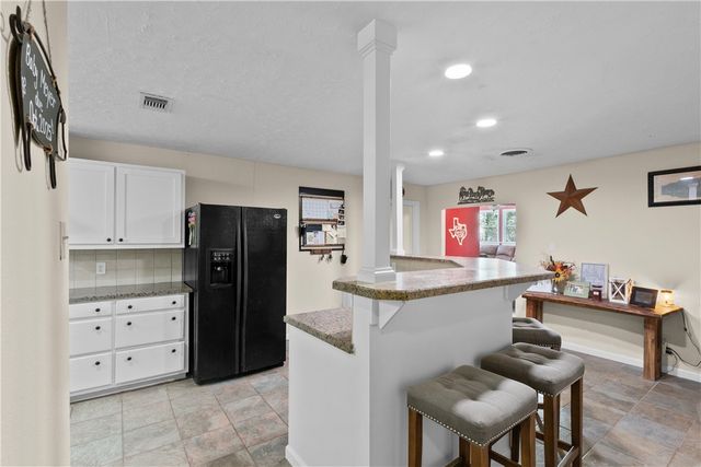 402 June Street, Bryan, TX 77802