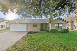 402 June Street, Bryan, TX 77802